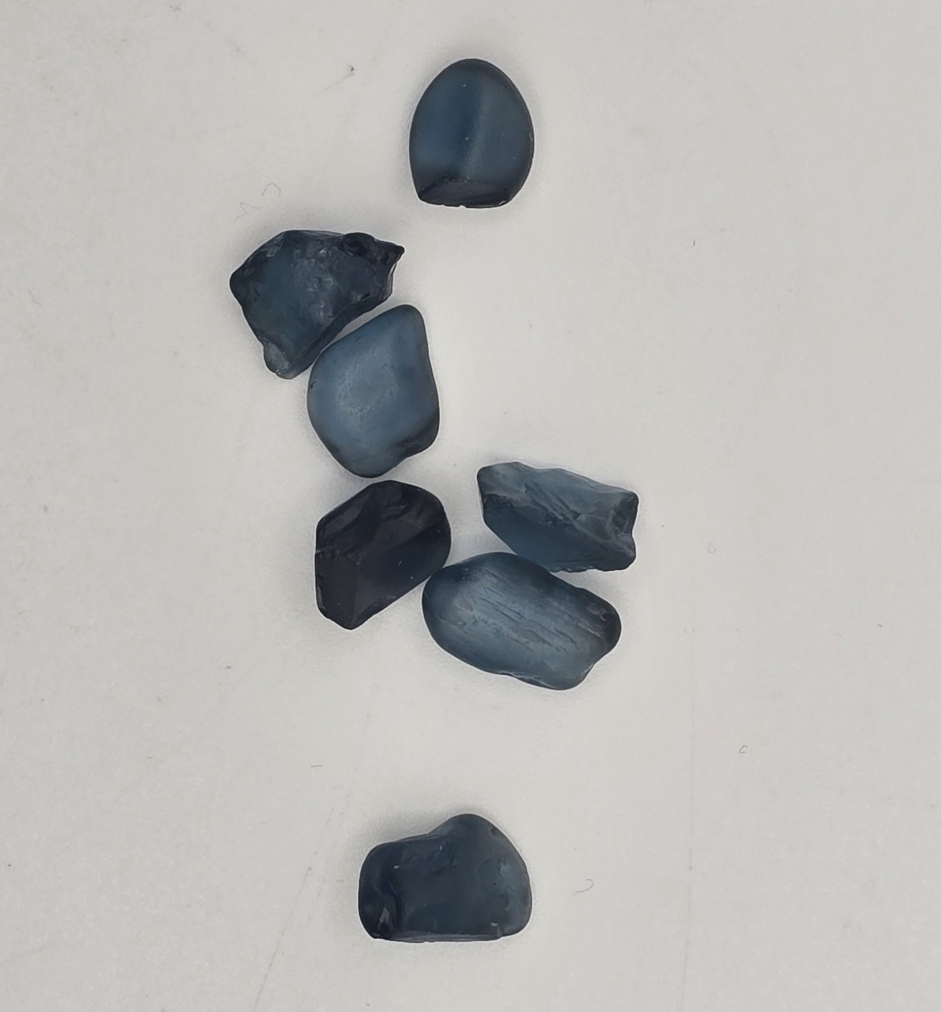 5g of London blue facet rough