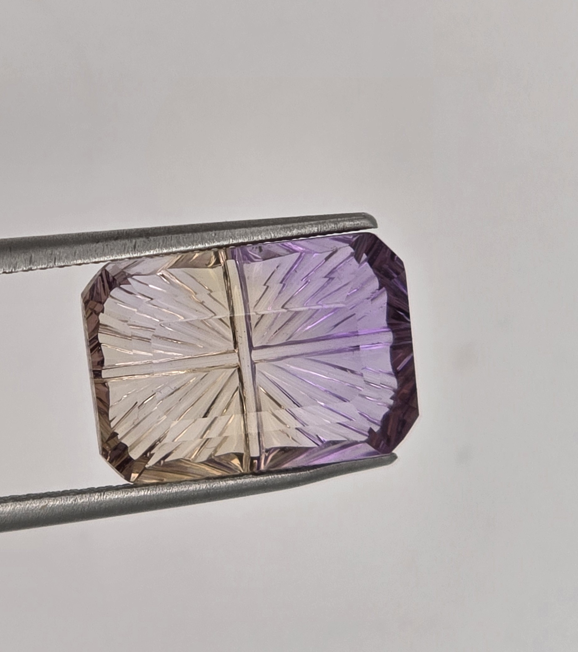 14.44x10.07x5.61mm fantasy-cut, high quality ametrine facet