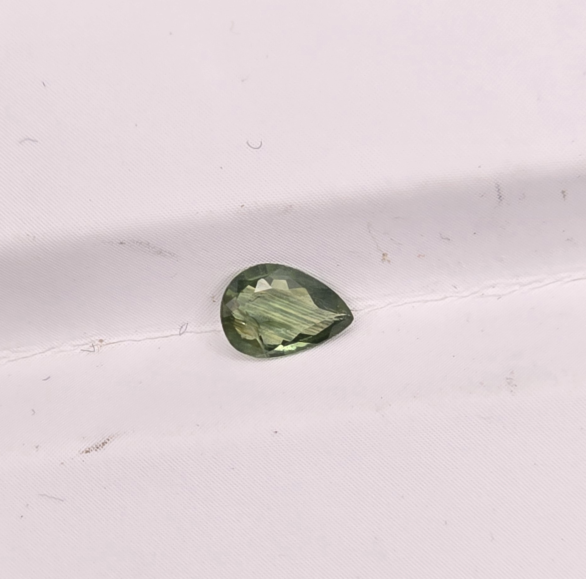 5.97x4.29x1.65mm pear Australian sapphire facet