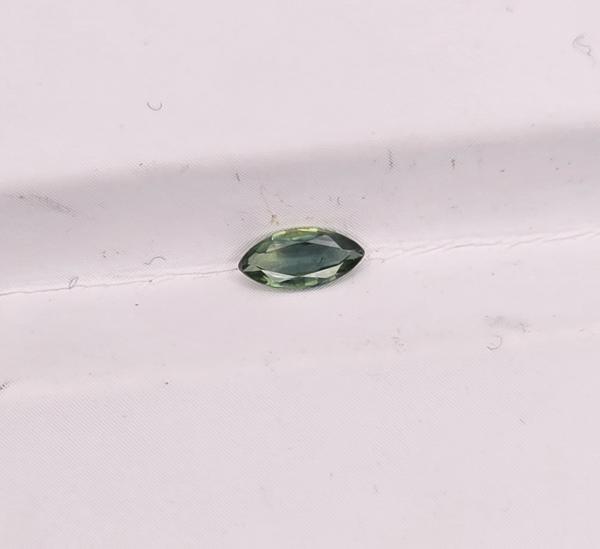 5.91x2.86x1.57mm marquis Australian sapphire facet