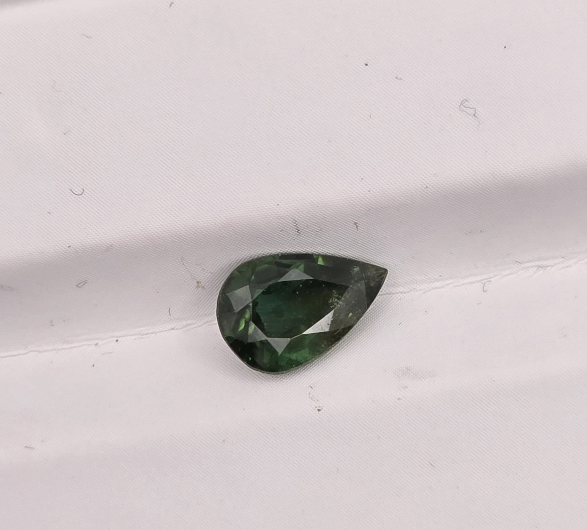 8.81x5.88x3.74mm pear Australian sapphire facet