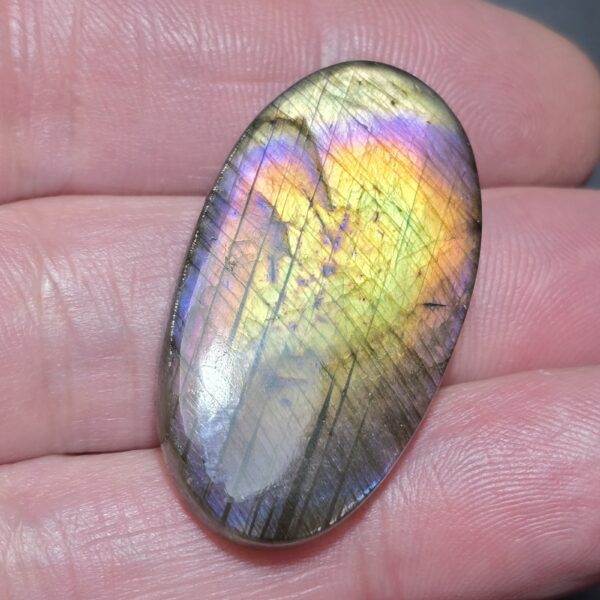 38x21mm purple labradorite cabochon