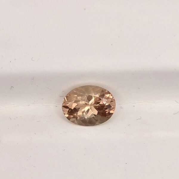 8x6mm oval sunstone facet