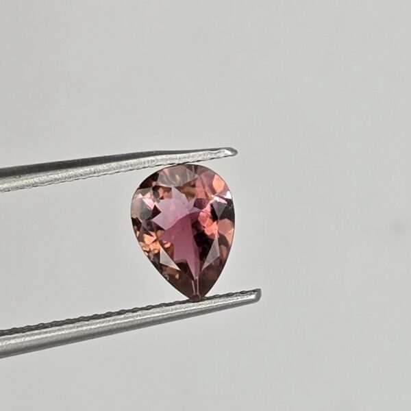 8.00x6.00x3.07mm pear Brazilian tourmaline facet