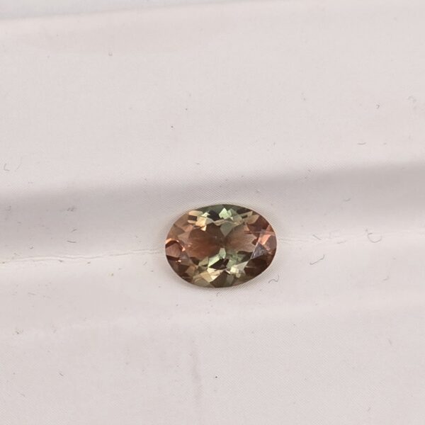 8x6mm oval sunstone facet