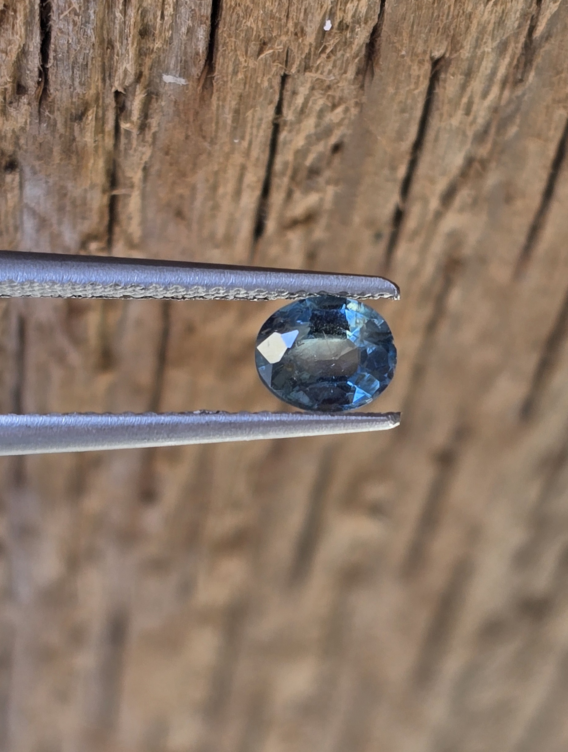 5.48x4.54x2.73mm natural oval Australian blue sapphire facet