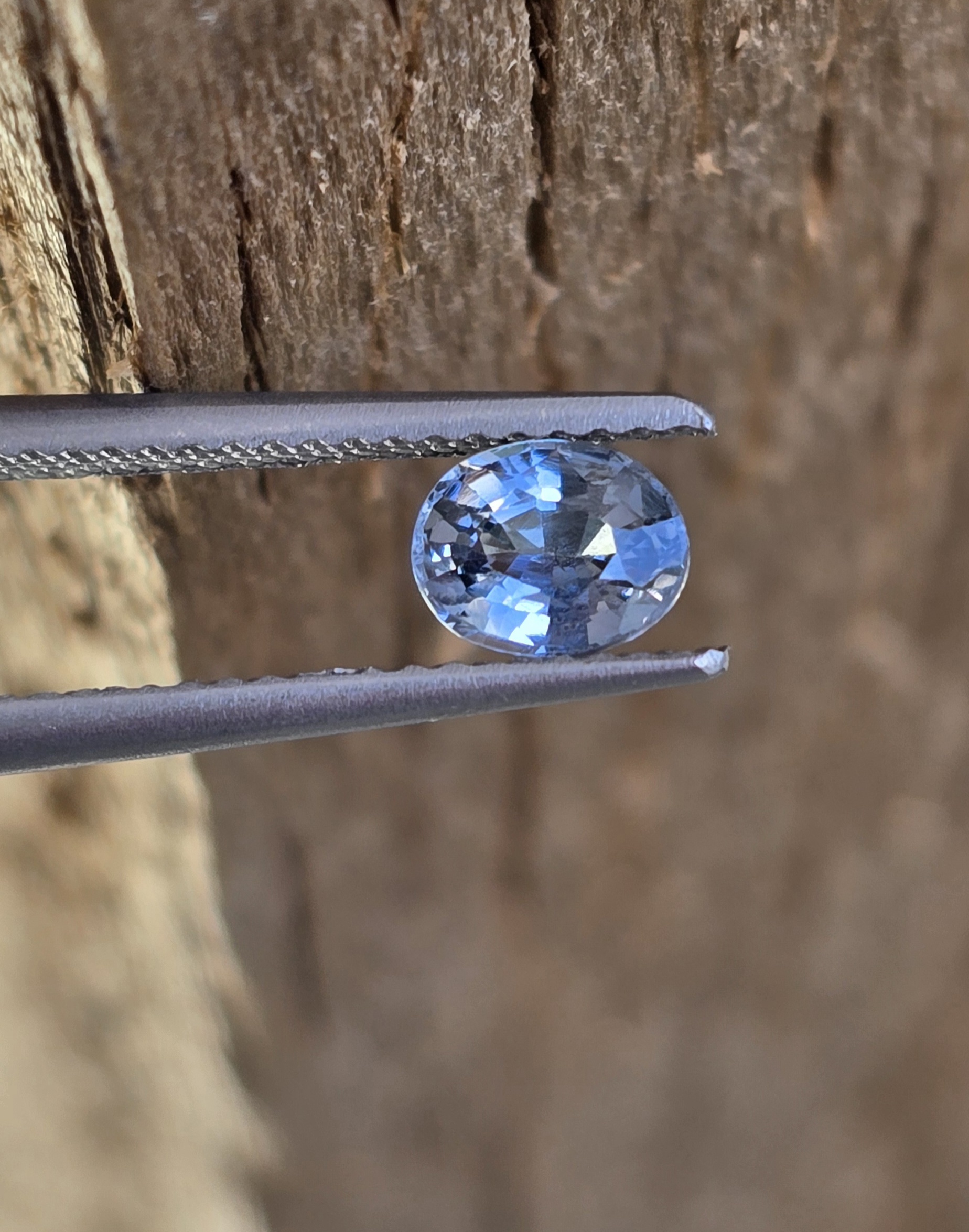 5.38x4.27x3.05mm natural oval Australian blue sapphire facet