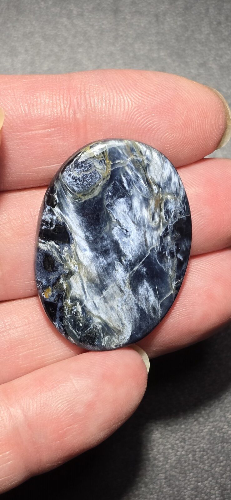 38x27mm pietersite cabochon