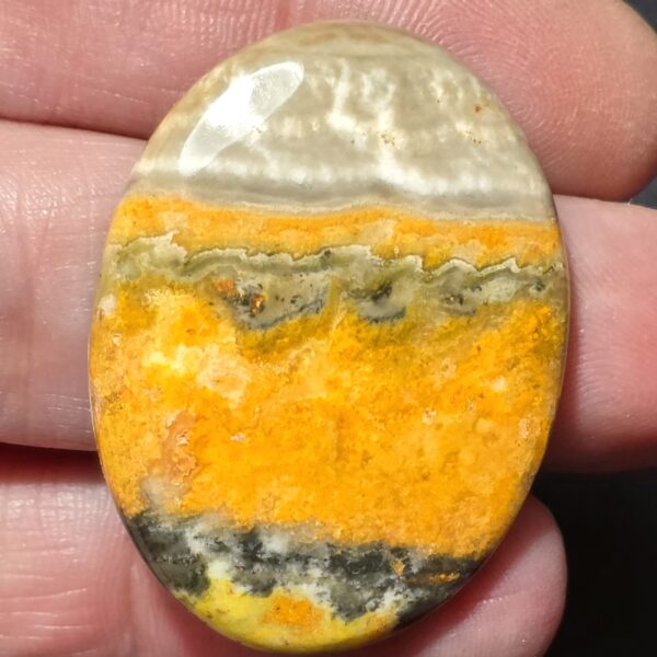 39x29mm bumblebee jasper cabochon