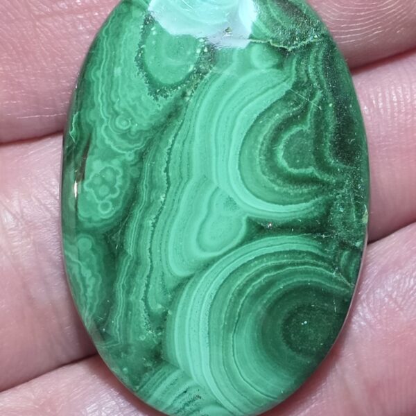 37x25mm Malachite cabochon